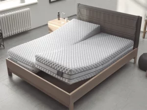 Colchón articulado Ikaro V4 en dos cuerpos con funda desenfundable lavable blanca con cremalleras por todo el contorno